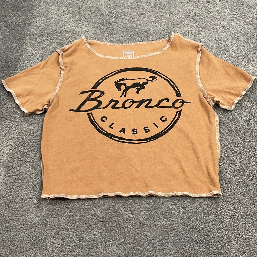 cropped fitted t shirt